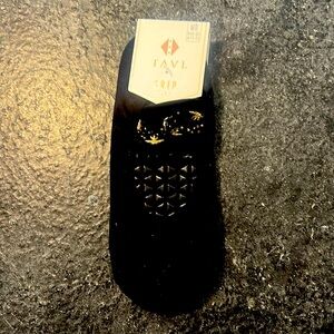 Tavi Noir - Grippy socks - New with Tags - M